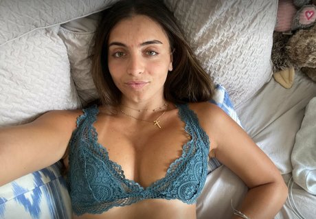 greenolivecat onlyfans leaks