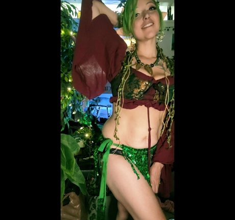 criticalkitt onlyfans naked pics