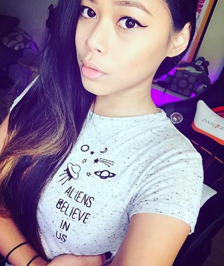 Jonna Mae only fans pictures