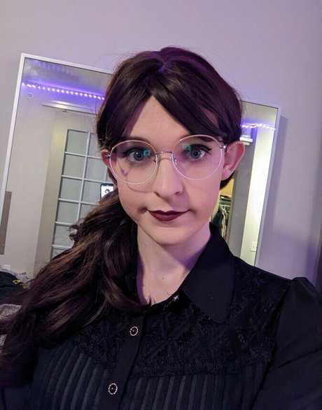 Wendy B_ onlyfans photos