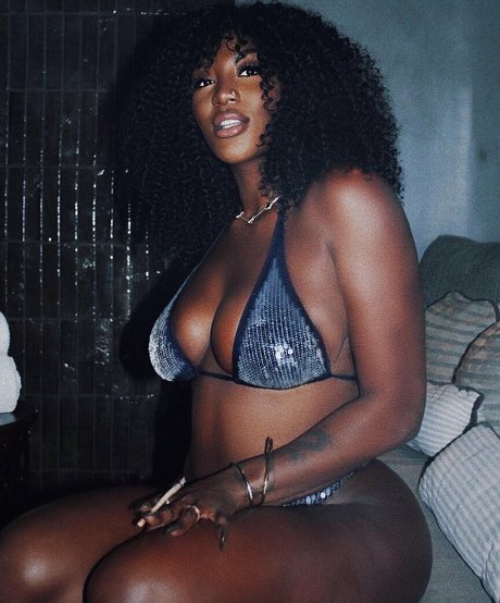 Aya Nakamura leaked onlyfans sextape