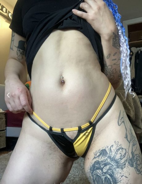 Nickeil Genesis onlyfans sexy