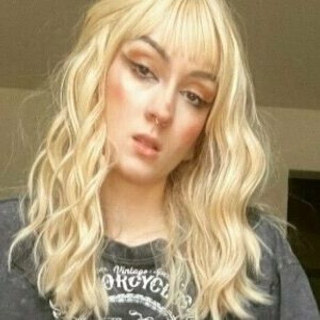 witchydancer11 only fans photos