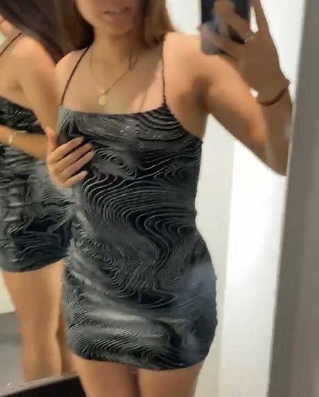 sluttedlola topless onlyfans