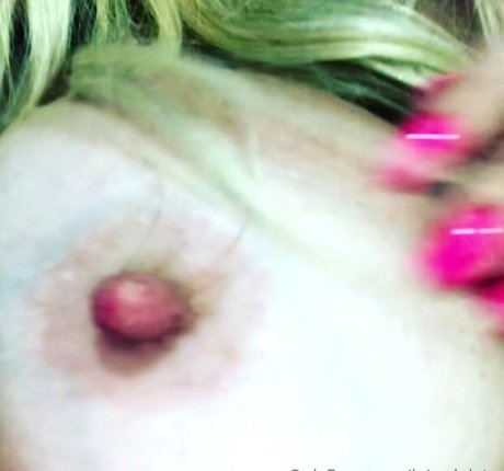 Fernanda Abraao only fans photos