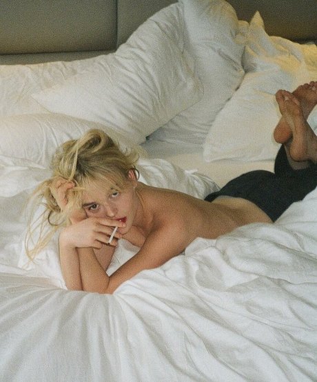 Emily Lind nude onlyfans porn