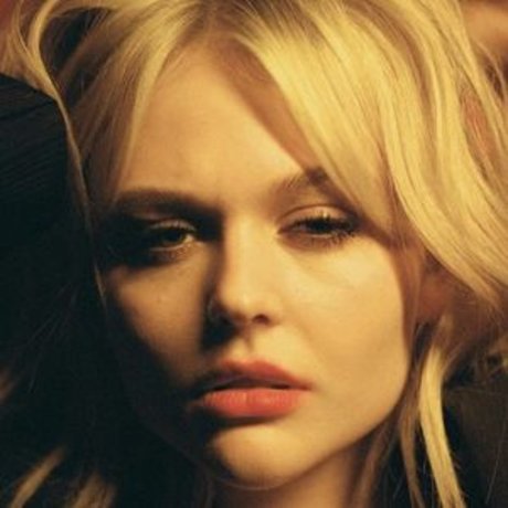 Emily Lind naked only fans