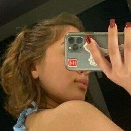 lzzle onlyfans leaked nude