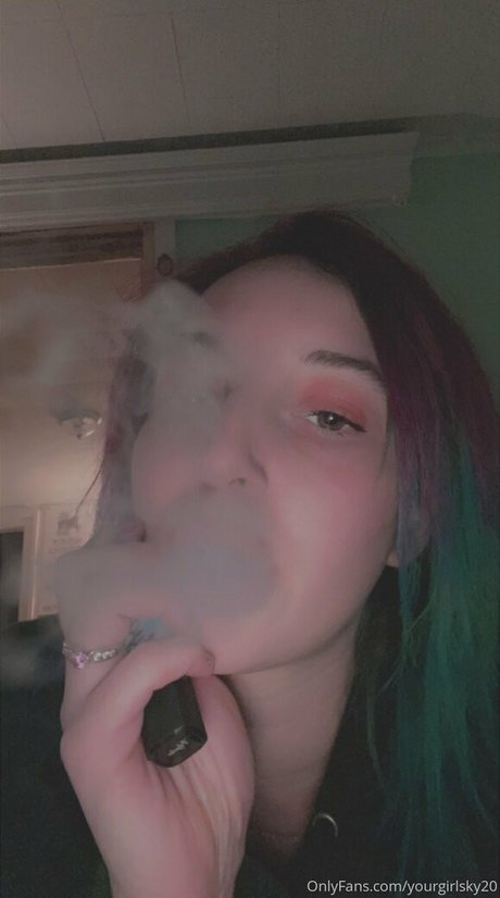 itsyagirlsky nude onlyfans