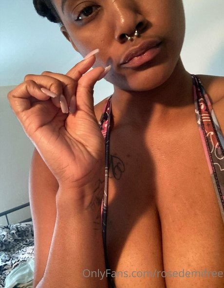 rosedemifree leaked naked onlyfans