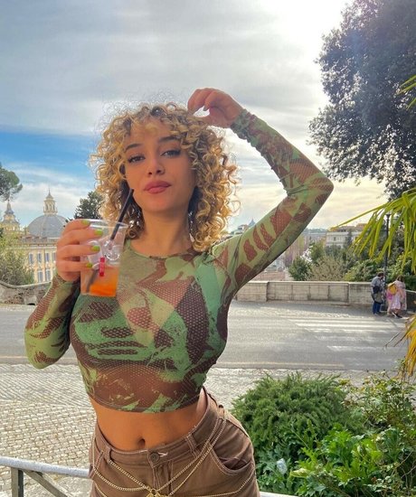 bisou cs new leaked onlyfans