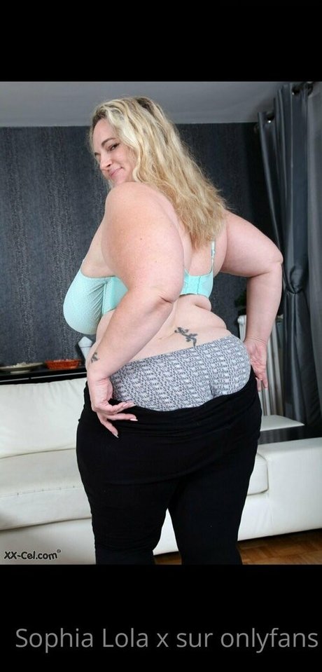 sophialola34 onlyfans fuck