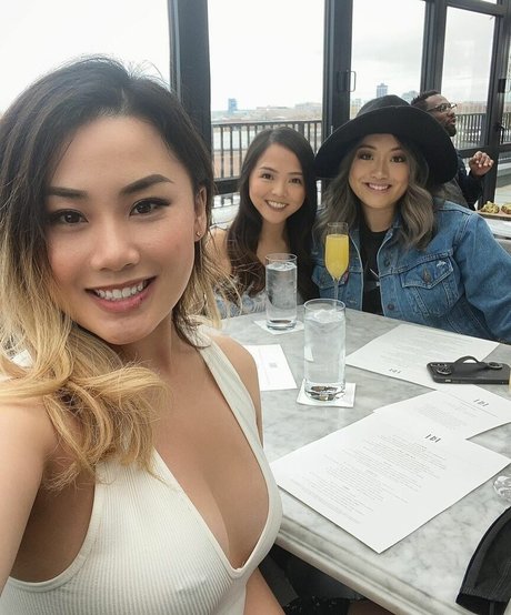 lindaafreckles only fans pictures