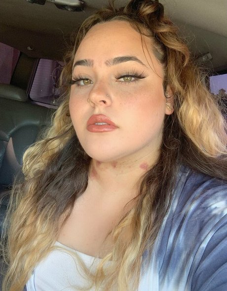 Yumi Analiyah nude onlyfans porn