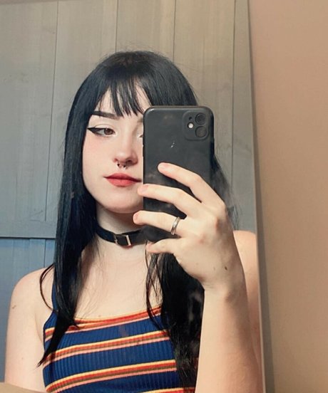 Kakaushow 2002 onlyfans.