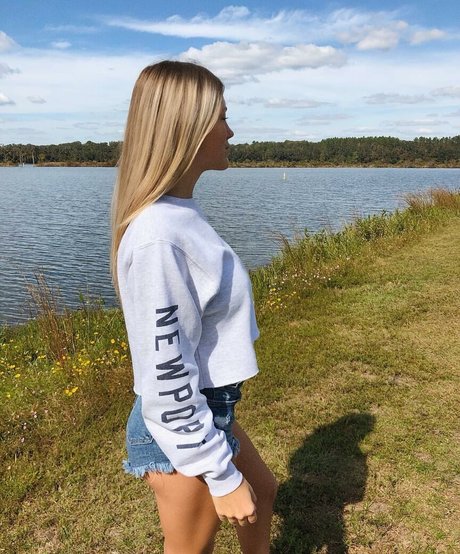 Holly Cloar leak onlyfans nude