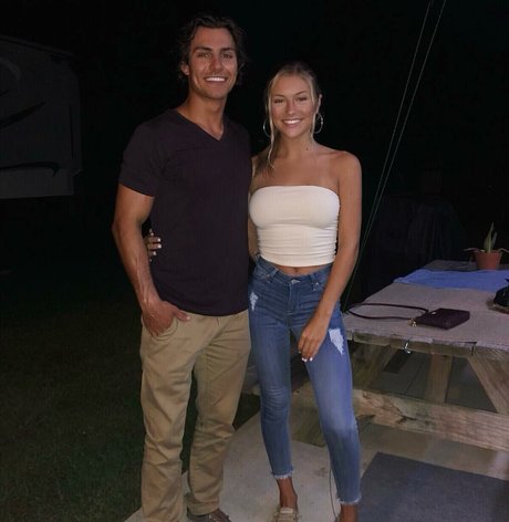 Holly Cloar Profile pic