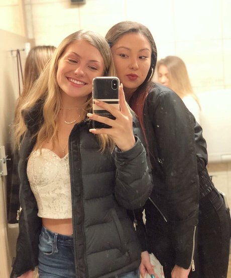 Holly Cloar new onlyfans leaks