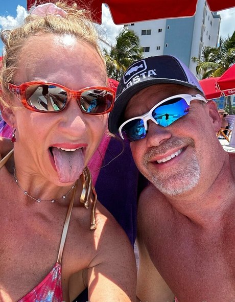 damienandkenzi naked on onlyfans