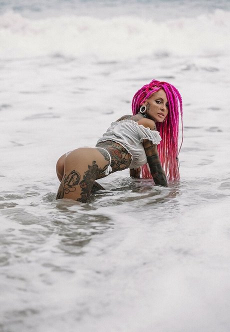 Bantik Boy onlyfans model images