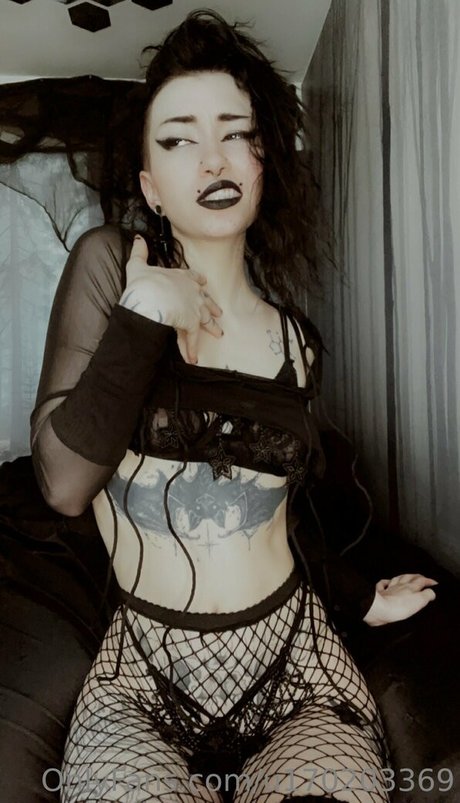 domtrickzz onlyfans boobs