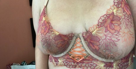 nicoleriverton ass onlyfans