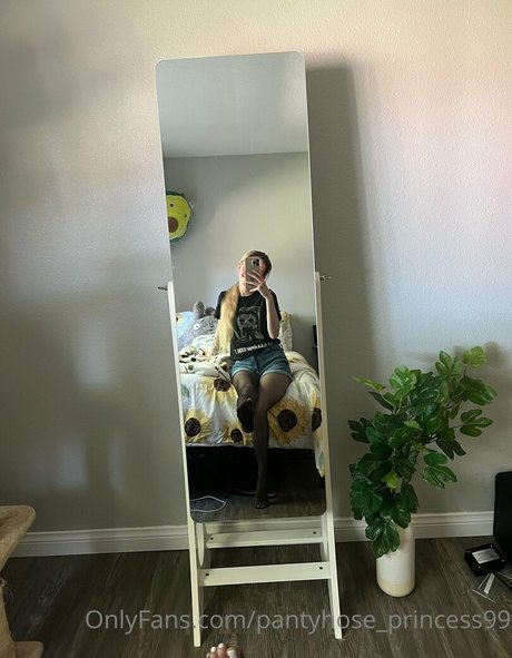 pantyhose princess99 onlyfans leams