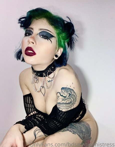 mistressroxybdsm onlyfans picture