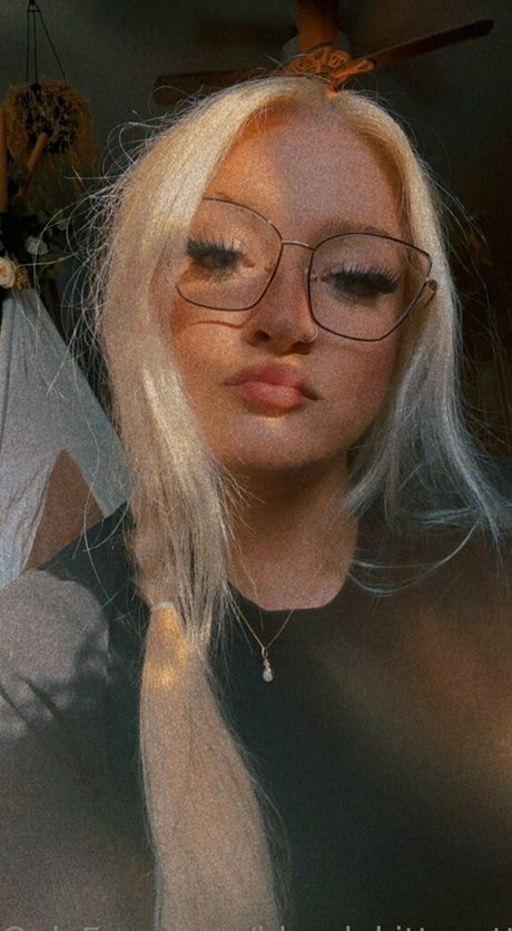 blondekittycattt onlyfans leaked sex