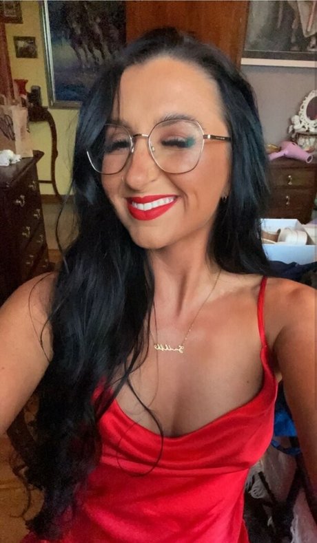 Sadhbh Flemming only fans leaks