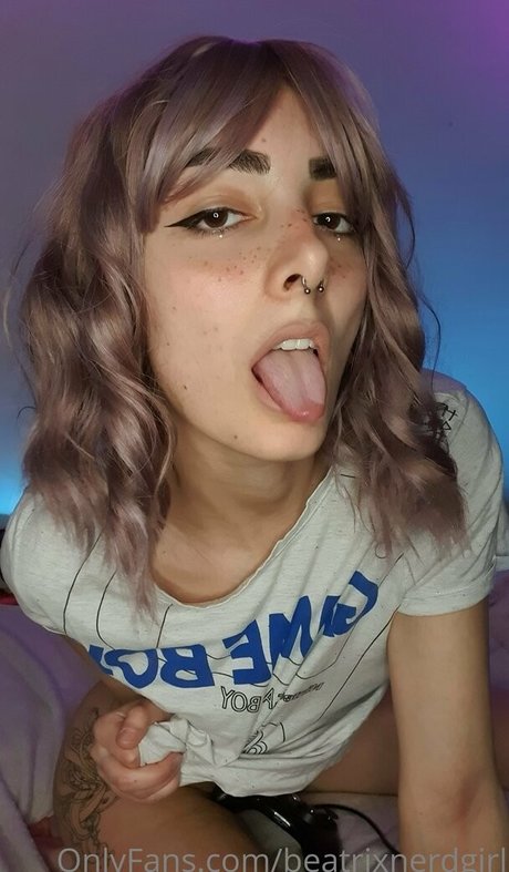 beatrixnerdgirl onlyfans sex leaks