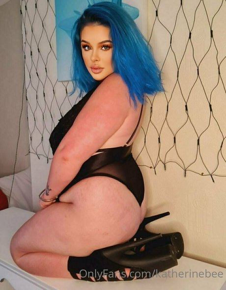 beckybeeofficial is on onlyfans