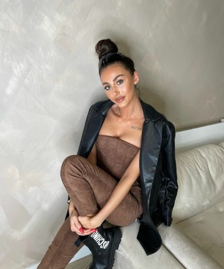 Chloe Veitch leaked onlyfans sextape