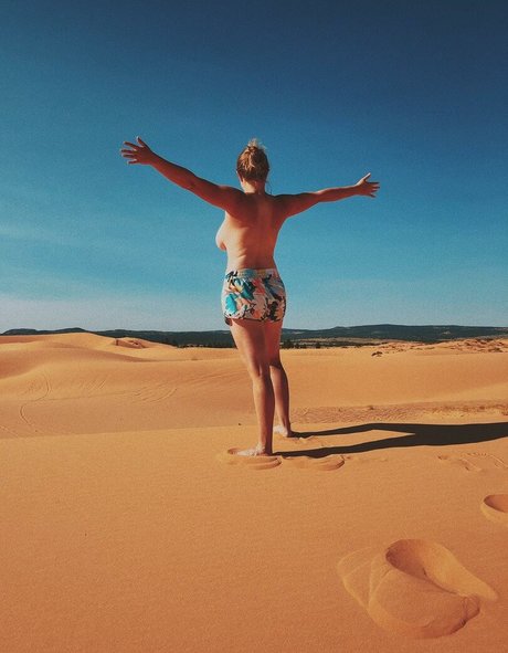 Sunny Brooke onlyfans nude porn