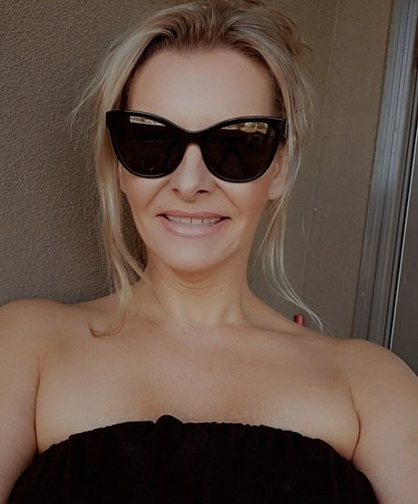 Goddess Kathena onlyfans fuck