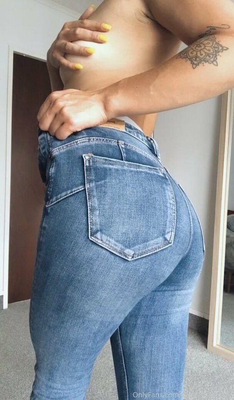 perfectlilpeach_ onlyfans leaks xxx