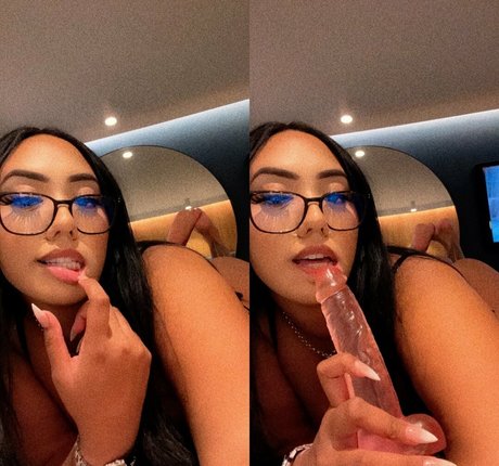 vixxenn8 onlyfans explicit content