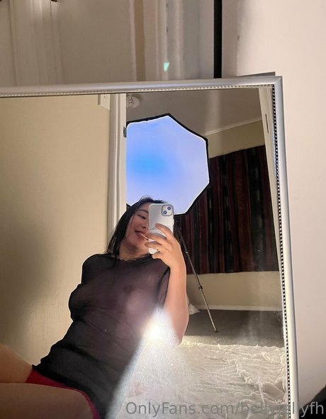 bellyjellyfh nude onlyfans