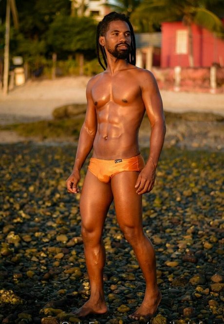 garihalefree onlyfans nude content