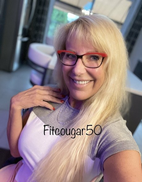fitcougar 50 boobs onlyfans