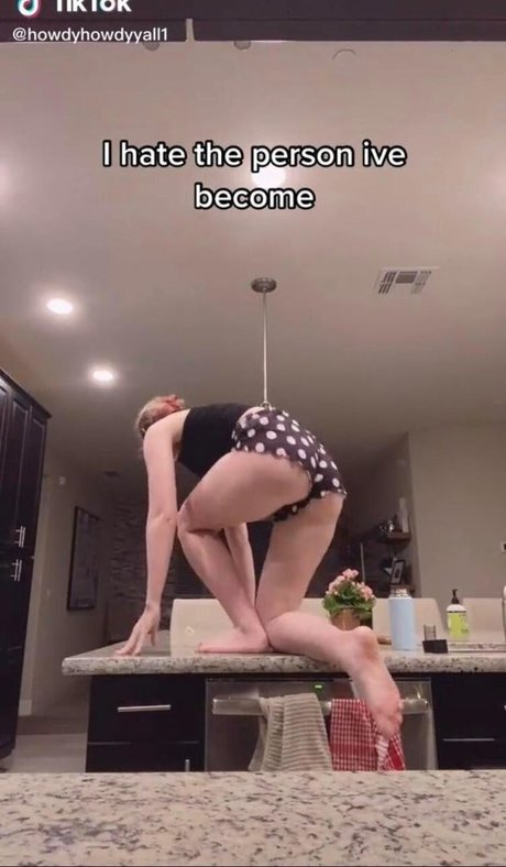 Howdyhowdyyall1 free only fans