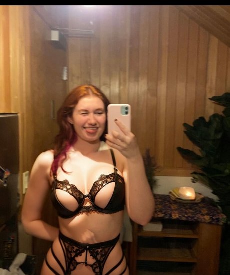 Howdyhowdyyall1 only fans.