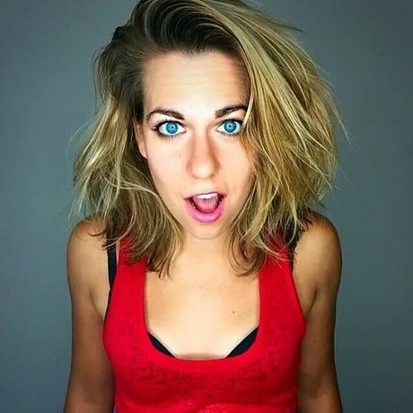 Ali Spagnola onlyfans model