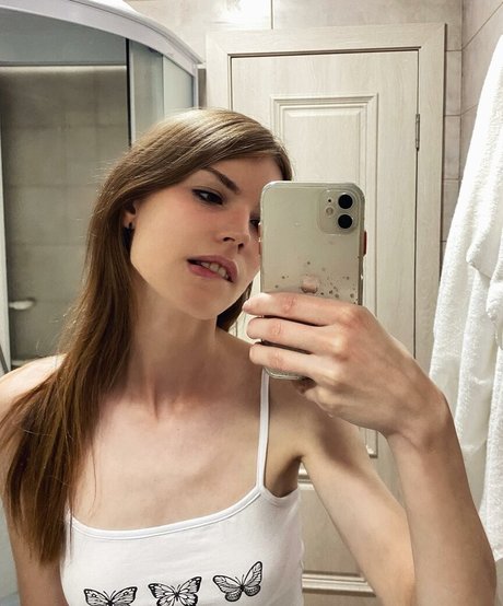 Anastasia Ditmar onlyfans nude leaks