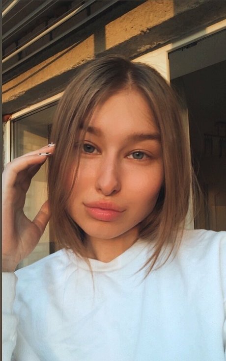 elllleeee onlyfans nudes porn