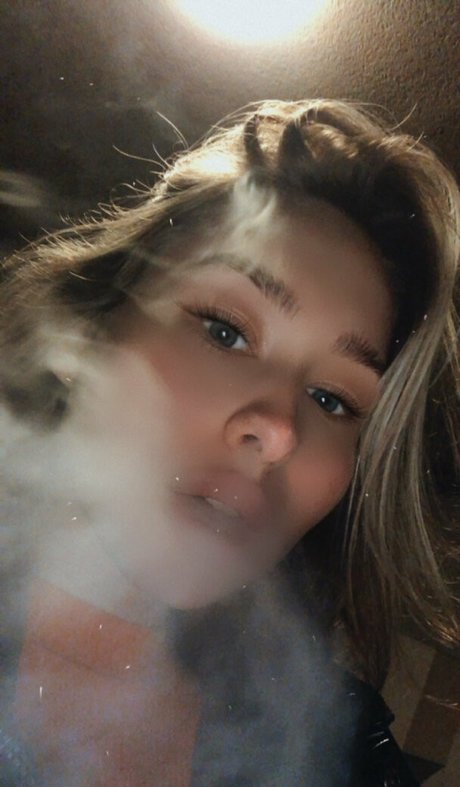 elllleeee nude leak onlyfans