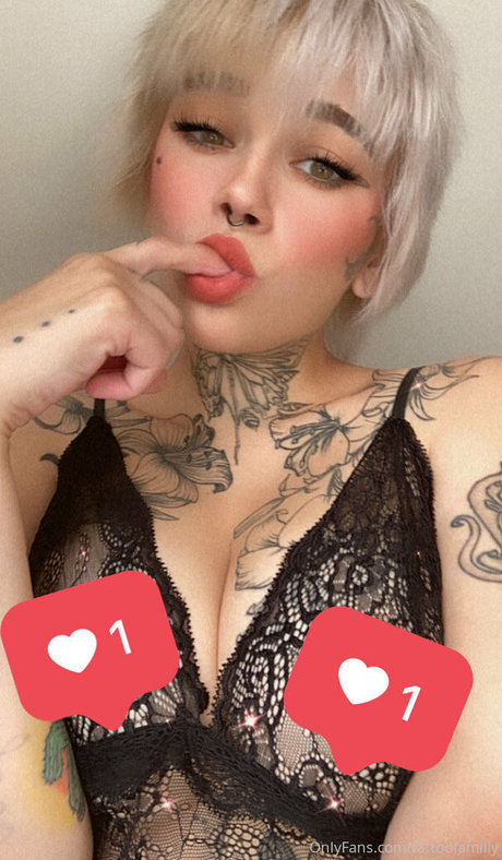 naughtytattoocouple onlyfans pic