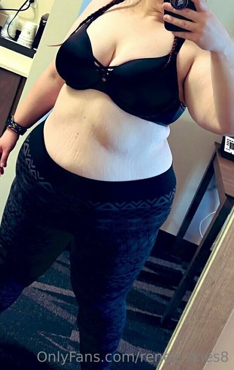 renee skies8 onlyfans leak