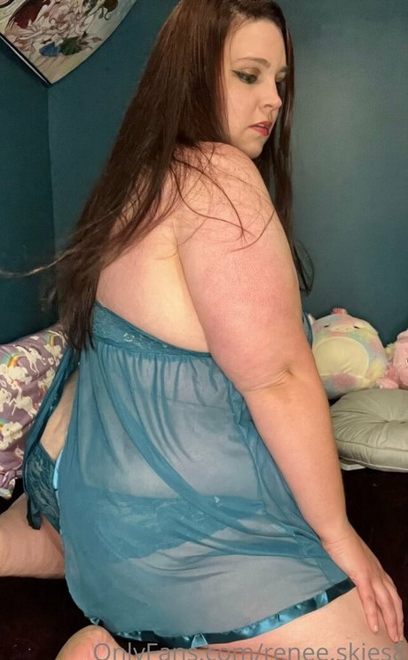 renee skies8 onlyfans nude porn