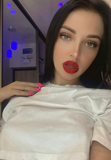 nasty brunette onlyfans sexy